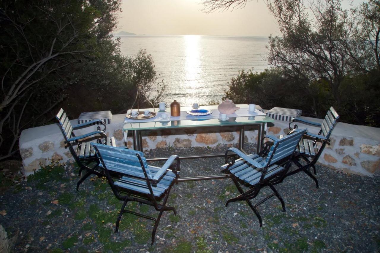 Aroura Homes 4Br Beachfront Villa Σπέτσες Εξωτερικό φωτογραφία