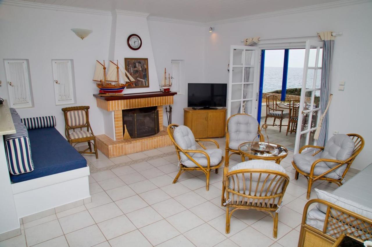 Aroura Homes 4Br Beachfront Villa Σπέτσες Εξωτερικό φωτογραφία