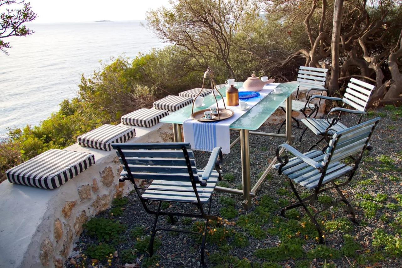 Aroura Homes 4Br Beachfront Villa Σπέτσες Εξωτερικό φωτογραφία