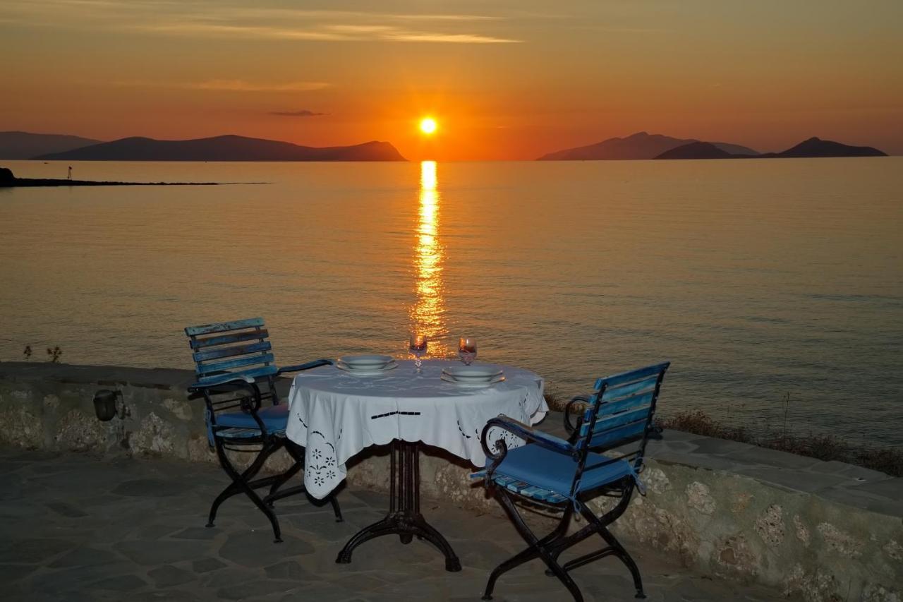 Aroura Homes 4Br Beachfront Villa Σπέτσες Εξωτερικό φωτογραφία