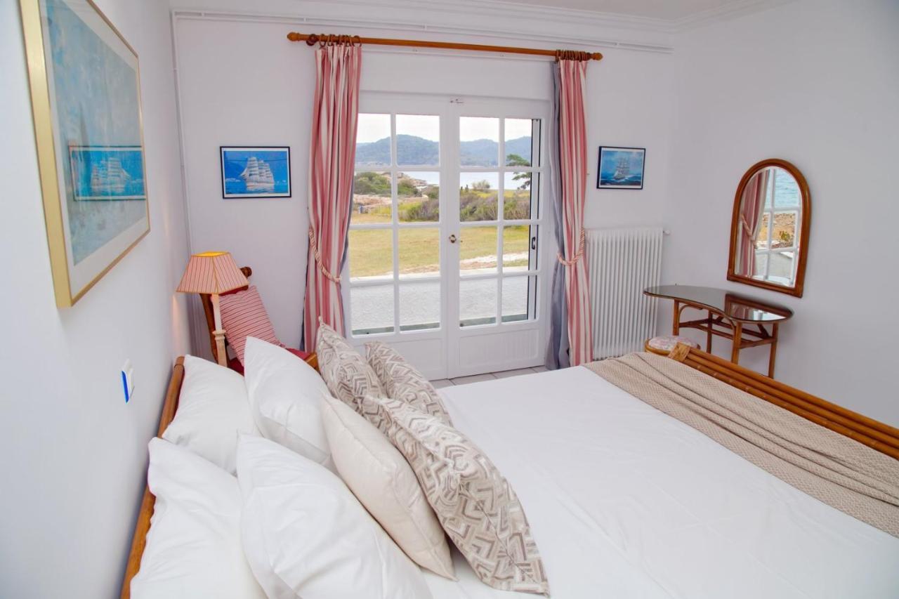 Aroura Homes 4Br Beachfront Villa Σπέτσες Εξωτερικό φωτογραφία